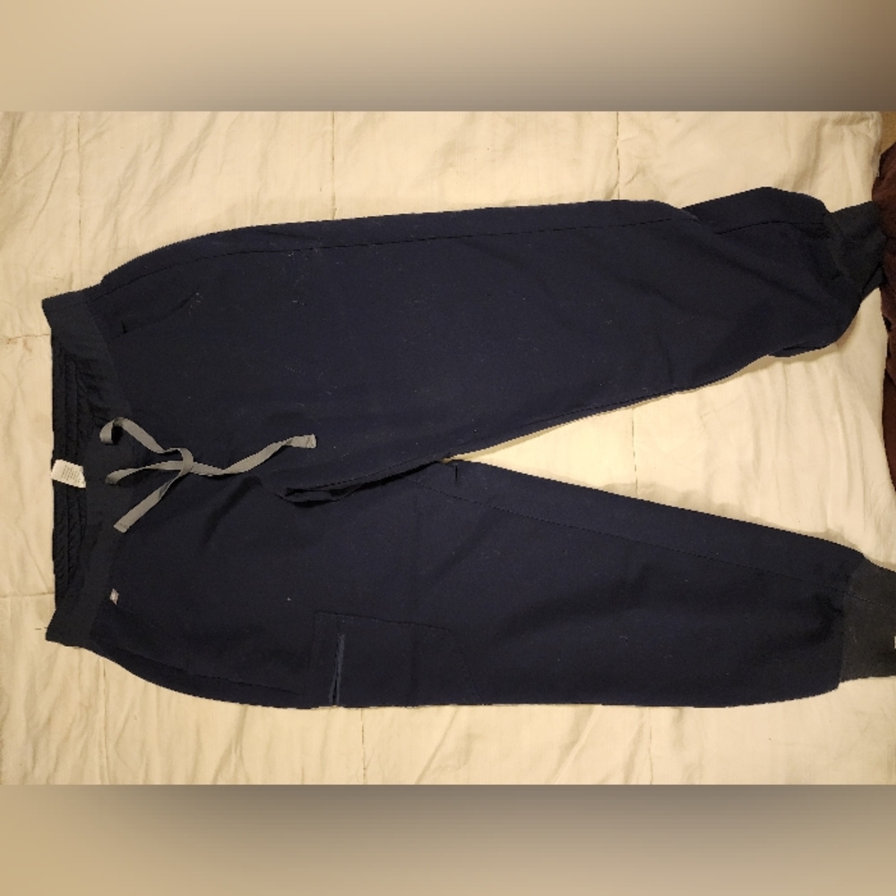 Figs scrub pants